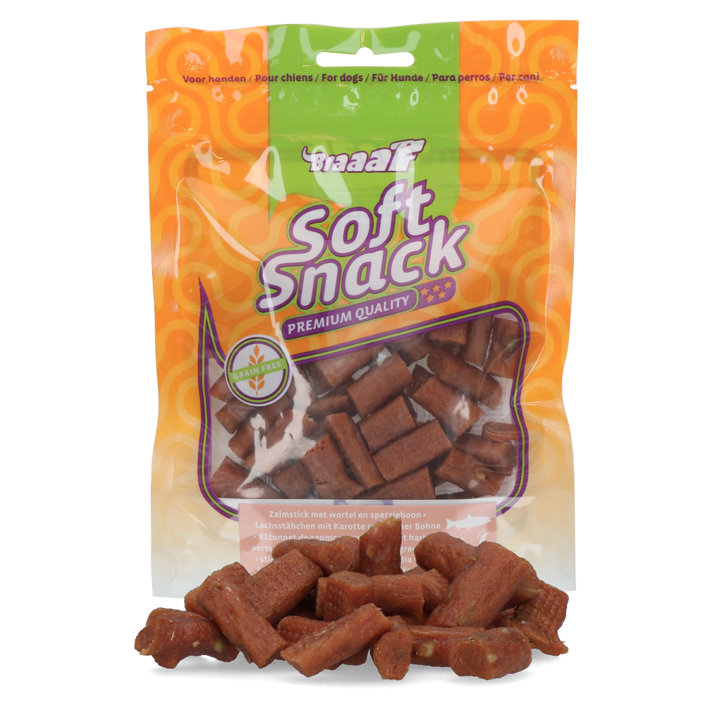 Snack morbido per cani Braaaf al salmone con carota e fagiolini in confezione da 85 g