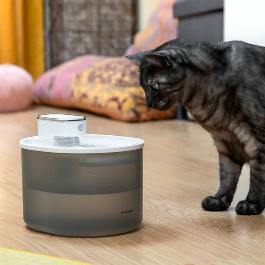 Fontanella ricaricabile per gatti con sensore di movimento Refopet InnovaGoods 3L bianca e grigia