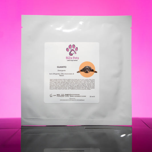Guanto detergente monouso BiZa Pets per cani con ioni d’argento e neem