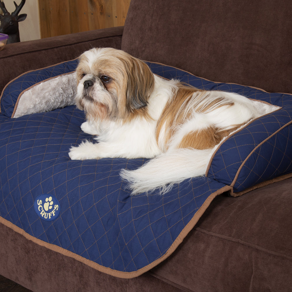 Letto da divano per cani Scruffs Wilton con rivestimento trapuntato e interno in pelliccia sintetica